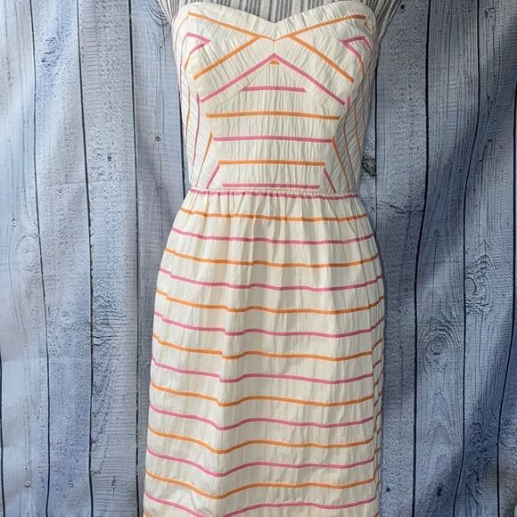 Shoshanna Cream & Pink Strapless Striped Mini Dress size 6 Sweetheart Neckline - Picture 5 of 12